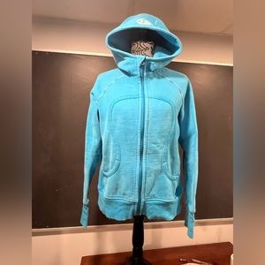 ⭐️Lululemon Scuba 207